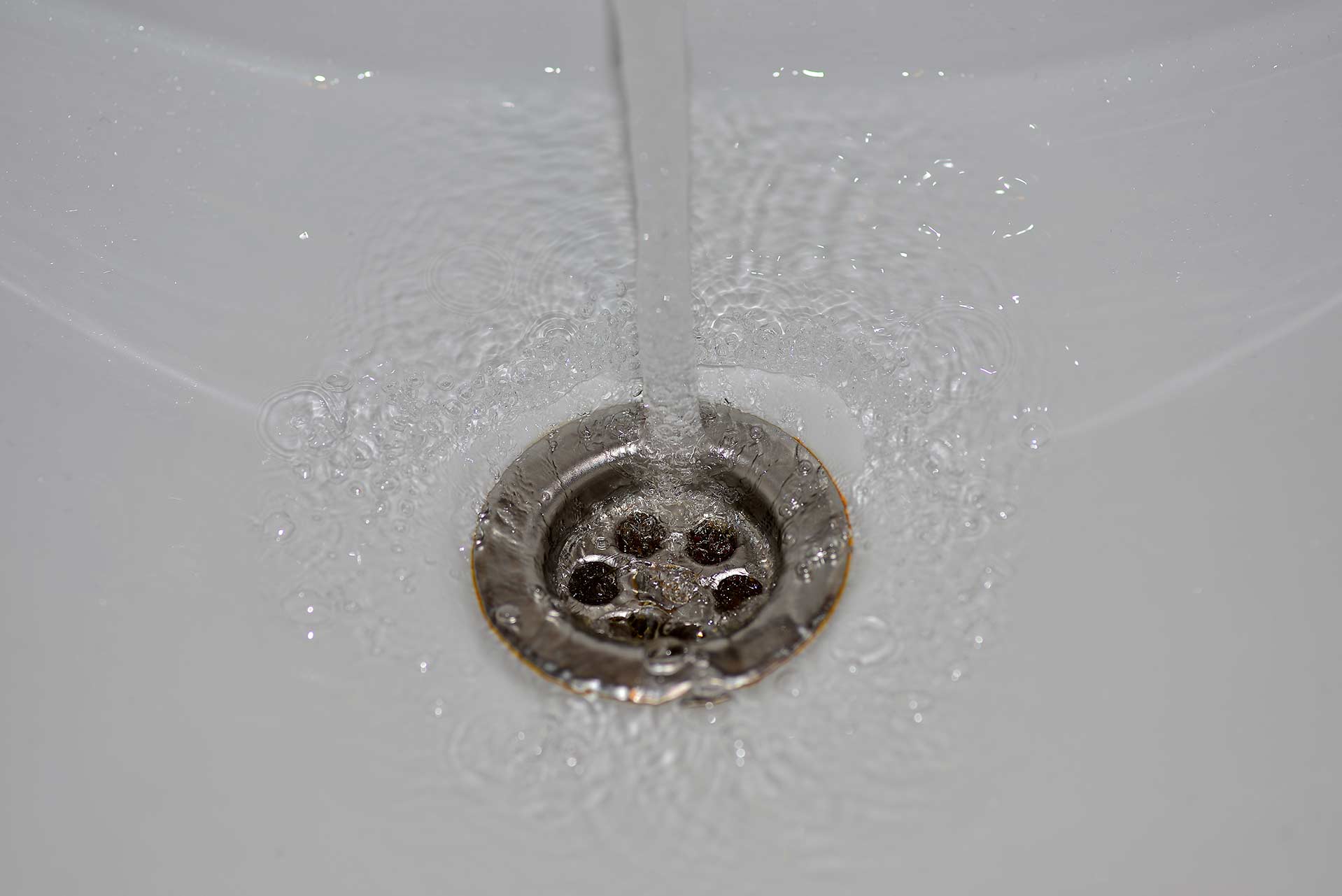 A2B Drains provides services to unblock blocked sinks and drains for properties in Washington.